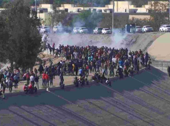 Λαθρομετανάστες σύνορα ΗΠΑ