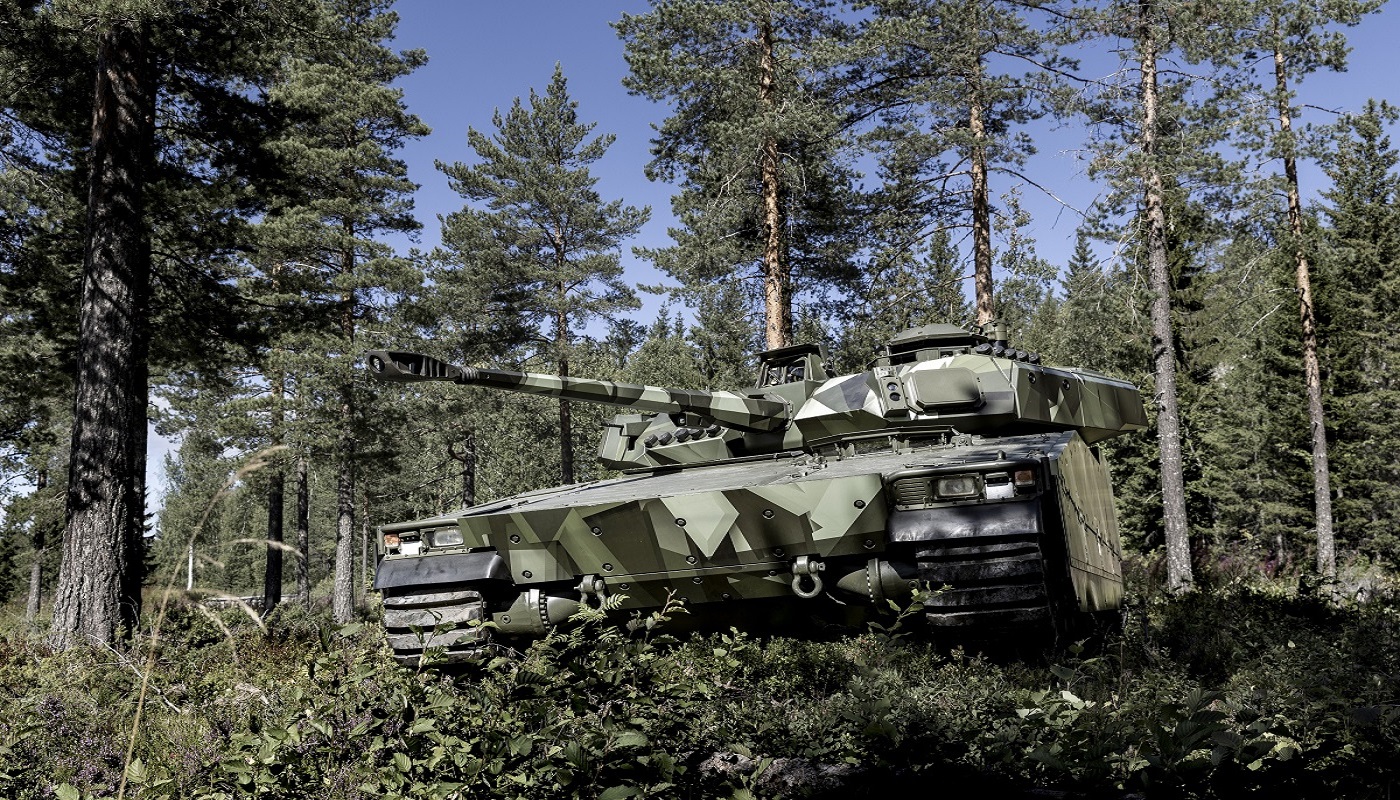 Κοντά στην προμήθεια 115 τεθωρακισμένων οχημάτων μάχης CV-90 η Δανία με δυνητικό κόστος € 975 εκ